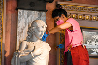 Limpieza de Esculturas del I y II Vestíbulo