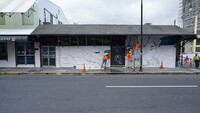 Intervención a edificio anexo.  Mural "Catarsis circundante" Tu ciudad tu lienzo